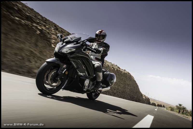 Michael Bense auf Yamaha FJR 1300 mit T31