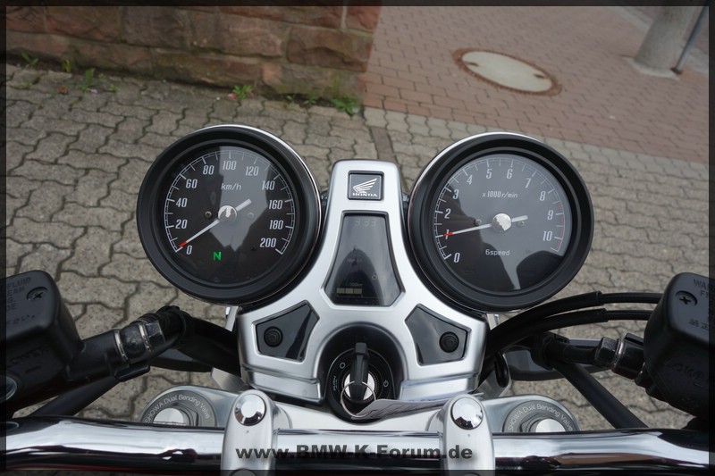 Honda CB1100RS - CB 1100 RS - Cockpit