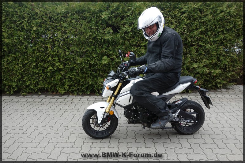 Wheelieschule Crew Wheelie Schule Motorrad Stuntfahrer Dirk