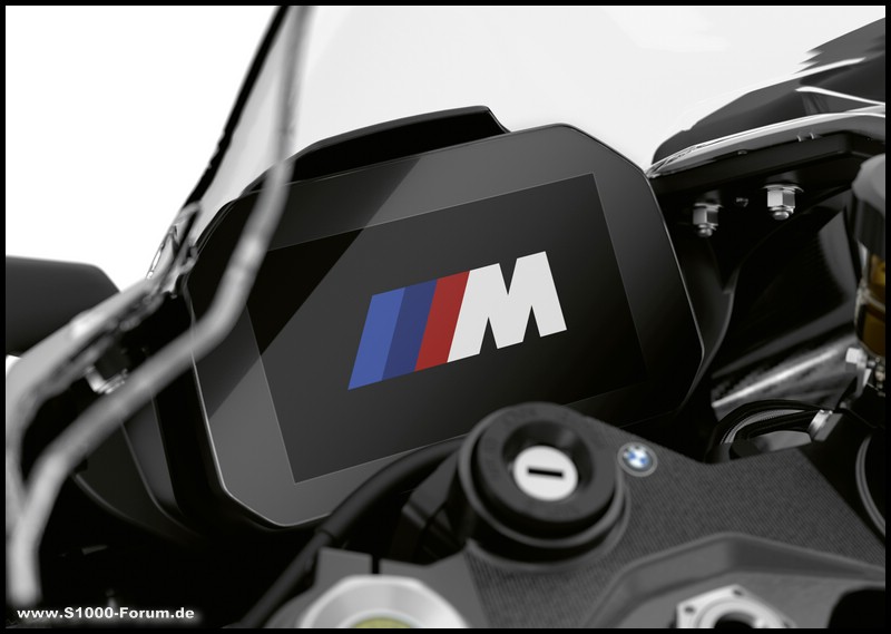 Cockpit der BMW M 1000 RR