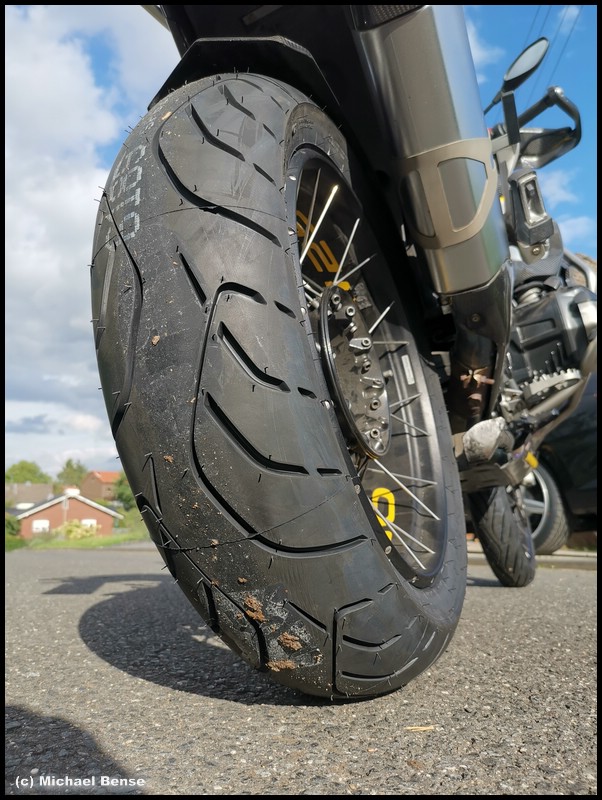 Dunlop Roadsmart 3 auf R 1250 GSA  - Hinten