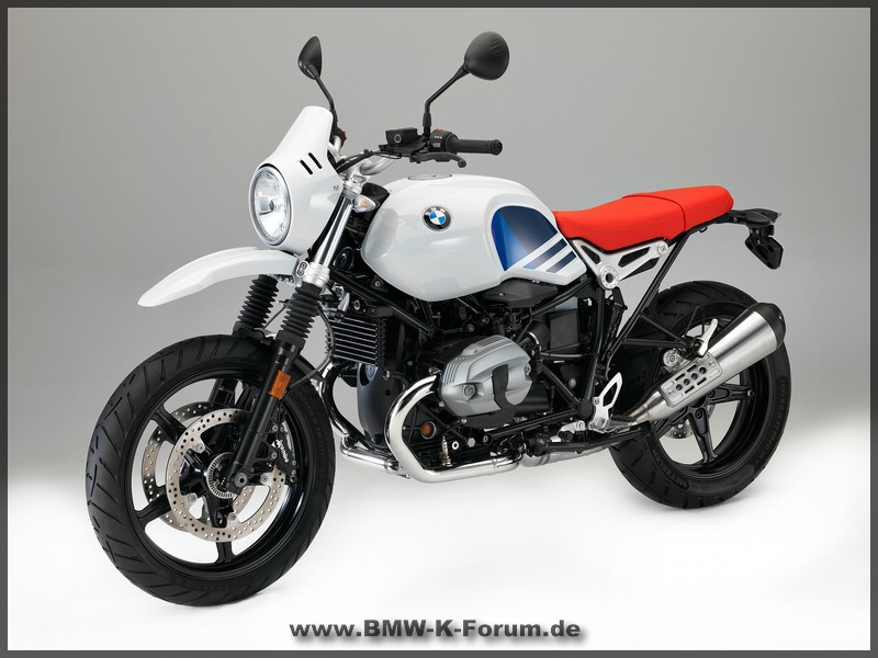 BMW R nine T Urban G/S von links vorne