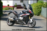 S1000XR_Ilmberger_Carbon_Farbe_02.jpg