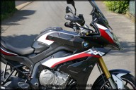 S1000XR_Ilmberger_Carbon_Farbe_22.jpg