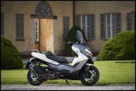 BMW_Maxi_Scooter_C400GT_2019_01.jpg