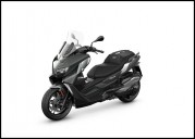 BMW_maxi_scooter_C400GT_2021_11.jpg