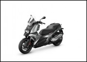 BMW_maxi_scooter_C400X_2021_03.jpg