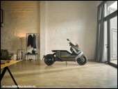 BMW_Scooter_CE_04_2022_23.jpg