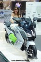 BMW-K-Fourm_de_Messebeautys_EICMA_2013_OSM62_09.jpg