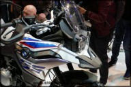 Dateiname=S1000RR_DE_EICMA_2017_359.jpg
Dateigröße=164KB
Abmessungen: 800x533
hinzugefügt am: 07. November 2017 S1000RR_DE_EICMA_2017_359.jpg