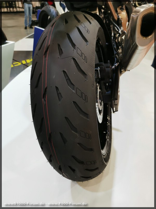 Wo Profiltiefe messen ? - Reifen - Fireblade-Forum