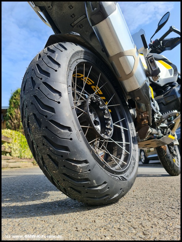 Michelin Road 6 Auf R 1250 GSA - hinten neu