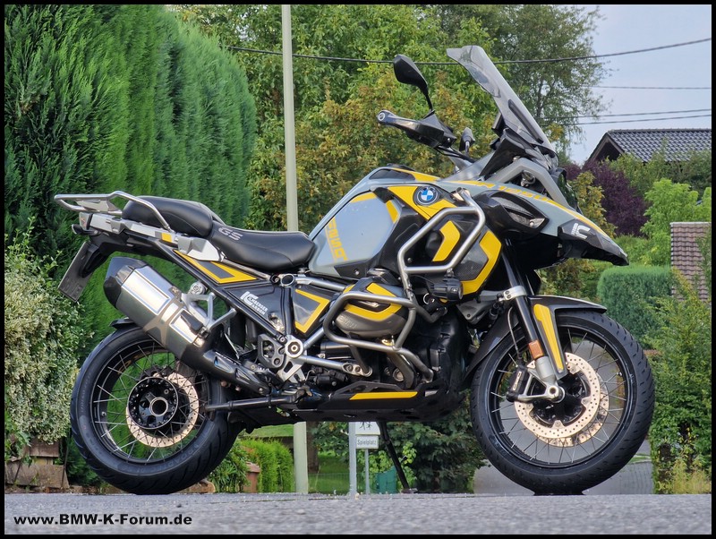 Metzeler Roadtec 01 SE auf R 1250 GSA