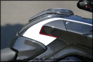 S1000XR_Ilmberger_Carbon_Farbe_21.jpg