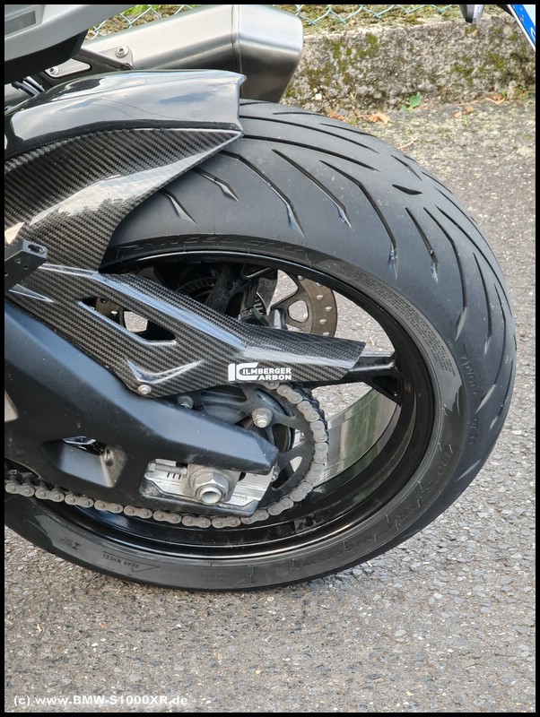 Pirelli Angel GT 2 - hinten - angefahren