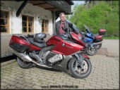 Dateiname=BMW-K-Forum_K1600_treffen_SW_GuidoG_22052013_748.jpg
Dateigröße=228KB
Abmessungen: 900x675
hinzugefügt am: 22. Mai 2013 BMW-K-Forum_K1600_treffen_SW_GuidoG_22052013_748.jpg