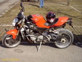 Dateiname=k1200s_osm_DU_03.jpg
Dateigröße=89KB
Abmessungen: 800x600
hinzugefügt am: 01. April 2012 k1200s_osm_DU_03.jpg