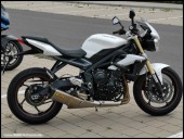 Dateiname=BMW_K_Forum_Street_Triple_04.jpg
Dateigröße=143KB
Abmessungen: 800x602
hinzugefügt am: 03. August 2019 BMW_K_Forum_Street_Triple_04.jpg