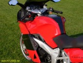Dateiname=k1200s_OSM62_carbon_silber_felge16.jpg
Dateigröße=76KB
Abmessungen: 800x600
hinzugefügt am: 01. April 2012 k1200s_OSM62_carbon_silber_felge16.jpg