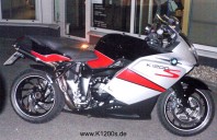 Dateiname=k1200s_rss_4in4_4.jpg
Dateigröße=99KB
Abmessungen: 800x516
hinzugefügt am: 01. April 2012 k1200s_rss_4in4_4.jpg