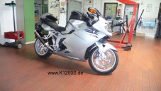 Dateiname=k1200s_silber4.jpg
Dateigröße=61KB
Abmessungen: 800x450
hinzugefügt am: 02. April 2012 k1200s_silber4.jpg