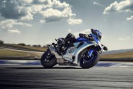 Yamaha_R1_2015_8.jpg