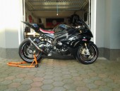 Blackie_S1000RR_3.jpg