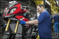 BMW_S1000XR_S1RR_2015_030.jpg